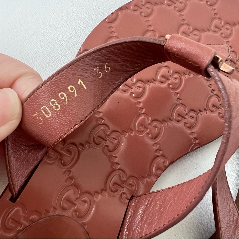 GUCCI | Pink Guccissima Leather Interlocking GG Thong Sandals‎ Flats EU 36 - Picture 11 of 16